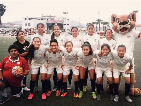 Campeon Femenino Club Universitario De Deportes Daleucampeon