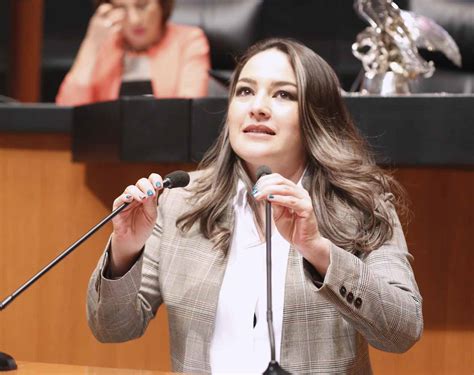 Senadora Martha Cecilia Márquez Al Presentar Reservas A Un Dictamen De