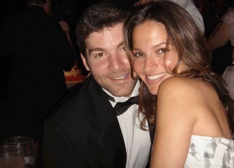 Lindsey and kristen are divorcing (picture: Lisette Weiner Derouaux Age, Wiki, Bio, Net Worth ( Jeff ...