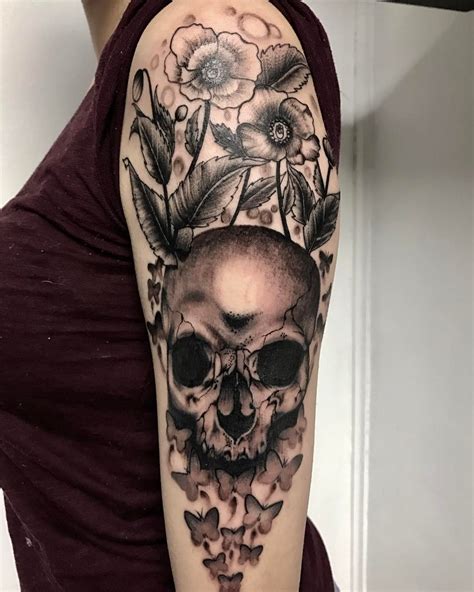 List Background Images Skull And Star Tattoos Completed