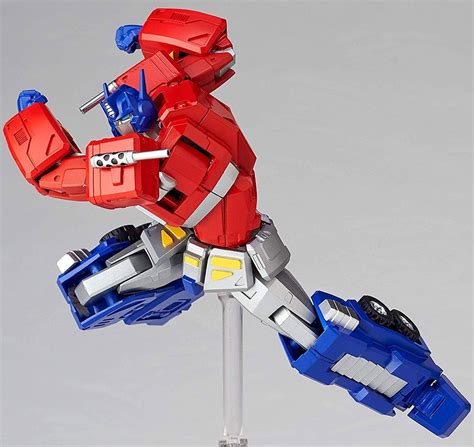 The Revoltech G1 Optimus Prime Action Figure Has The Power Of Poses
