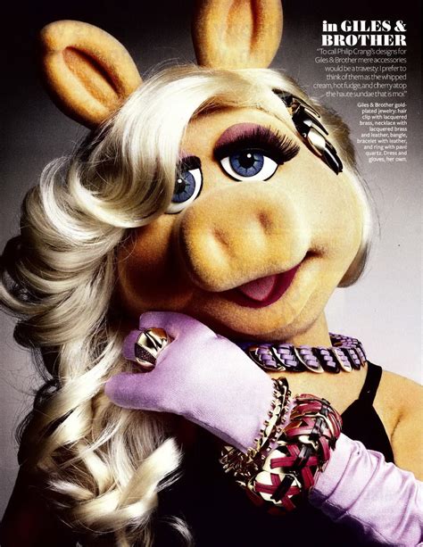 The Muppets Star Miss Piggy Models For In Style Movie Buzzers