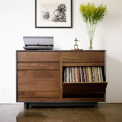 Home … перевести эту страницу. Bored of IKEA? 12 alternative ways to store your records ...