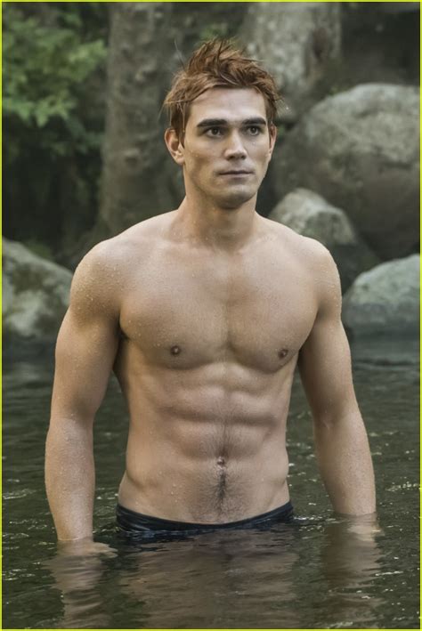 Kj Apa Goes Shirtless On Riverdale Premiere As He Promises Hell Show His Abs A Lot More This