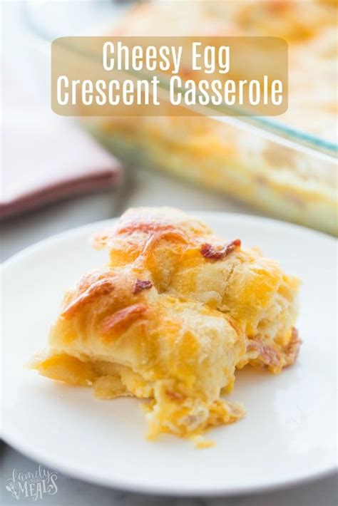 Over 48 Breakfasts And Desserts Using Pillsbury Crescent Rolls With