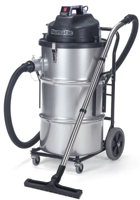 Commercial And Industrial Vacuum Cleaners Cleantech