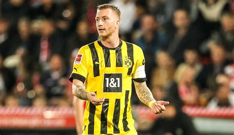 Bvb News Und Gerüchte Vertragsverlängerung Mit Dortmunds Kapitän