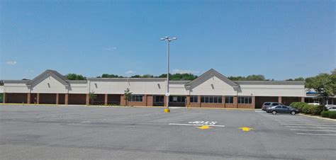 Keypoint Partners To Lease Former Shaws In Ma Nh Boston Real Estate