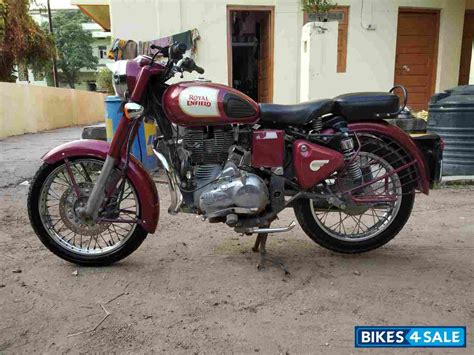 Specifications, including top speed, mileage, dimensions, ground clearance, wheelbase, weight, fuel tank capacity, tyres size, wheels type, suspensions. Used 2015 model Royal Enfield Classic 350 for sale in ...