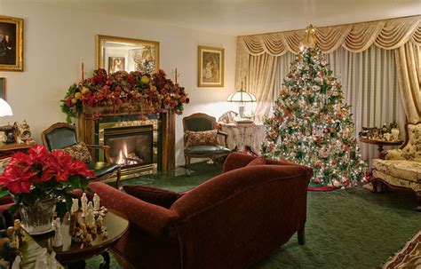 Beautifully Living Room Decorated For Christmas Pictures Photos And