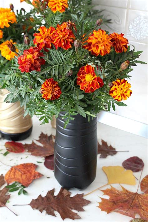 Plastic Bottle Flower Vase Amazingly Easy Recycling Project