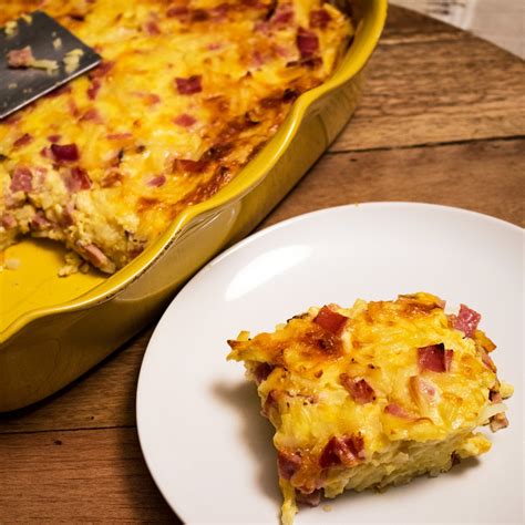 I first learned of this magical casserole one christmas eve quite a few years ago with my sister in law. Cheesy Ham Hash Brown Egg Casserole