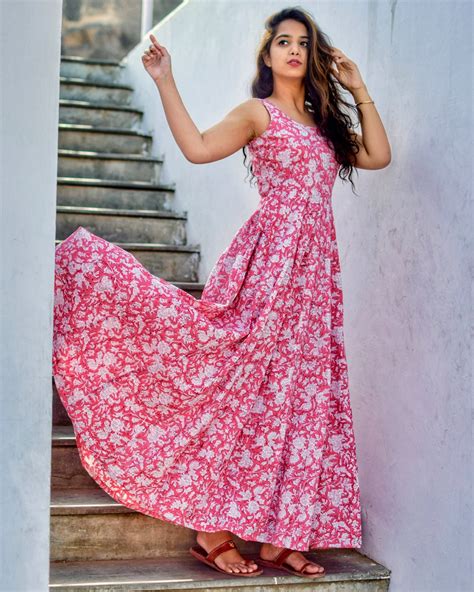 Pink And White Floral Dress By Label Shivani Vyas The Secret Label