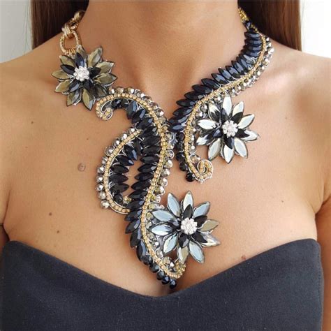 Big Maxi Statement Necklace For Women Rhinestone Necklace Flowers
