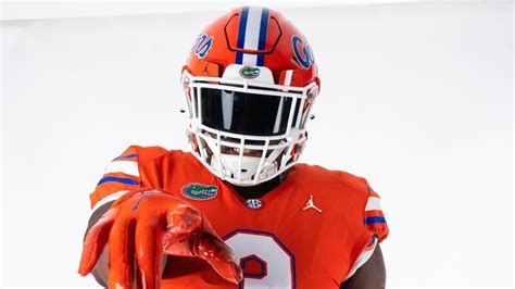Envisioning Roles For The Florida Gators Transfers Dl Camron Jackson