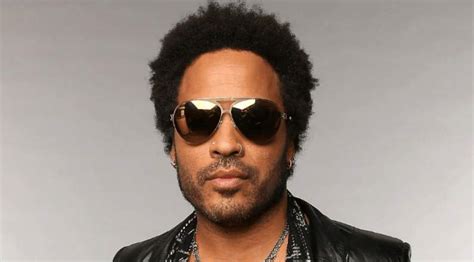 lenny kravitz height weight body measurements shoe size