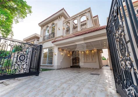 Royal Class Spanish 10 Marla House Located In Phase 5 Dha Phase 5 Dha