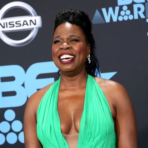 Leslie Jones Is Calling Out the Ritz-Carlton Hotel With Accusations of ...