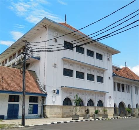 Senam pagi pt hamsina jaya mpgg cirebon. Gedung BAT Cirebon, Saksi Bisu Kejayaan Tembakau di Cirebon - MerahPutih