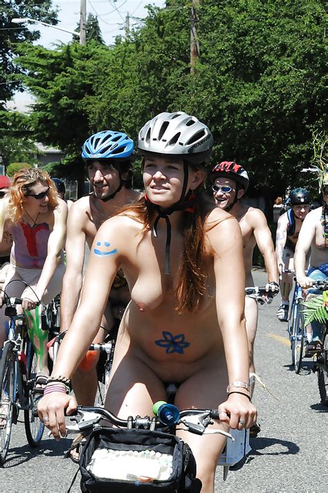 Sport Naked Bike Rec Pussy On Bicycle From Users Gall Porn Pictures