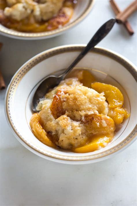 PEACH COBBLER - THE COUNTRY FOOD