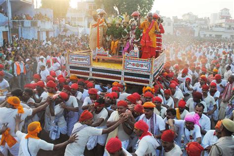 Varanasi View Thousands Witness Nati Imlis Bharat Milap