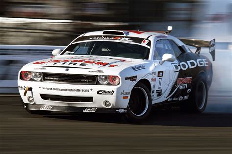 Challenger Drifting Yes Dodge Challenger Gt Pony Car