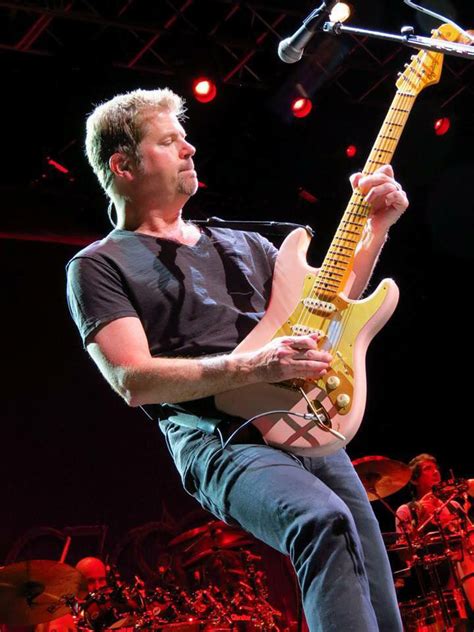 Keith Howland Of Chicagotheband Chicago The Band Chicago Transit