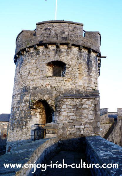 Limerick Castle King Johns Castle Tower Limerick Ireland Click On