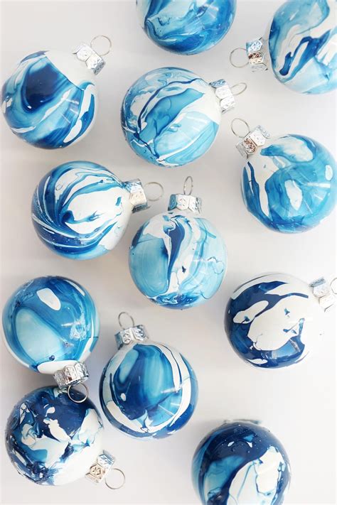 10 Gorgeous Homemade Ornaments You Can Make With Simple Glass Ornaments