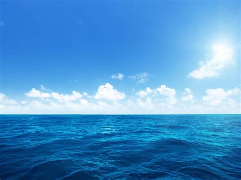 Wallpaper Blue Sea Sea Blue Sky White Clouds Ocean Scenery Hd