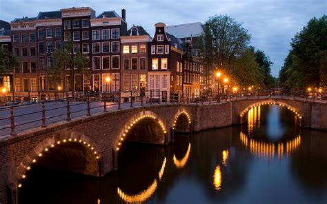 De Grachten Van Amsterdam Mooie Leuke Achtergronden Voor Je
