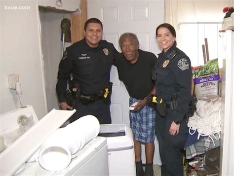 Cops Deliver Heater To Year Old WWII Veteran Using Gas Powered Stove To Heat His Home