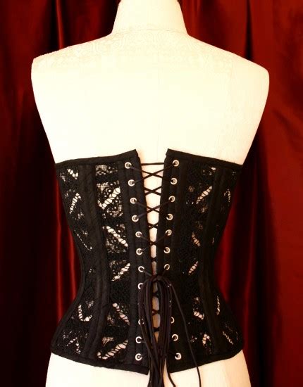 Overbust Corset Model With Cup In Single Guipure Lace Layer Rose Sathler