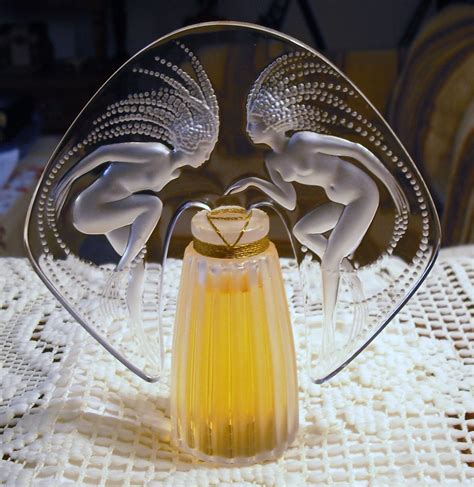 Vintage Lalique Crystal Ondine Factice Perfume Bottle Beautiful 425
