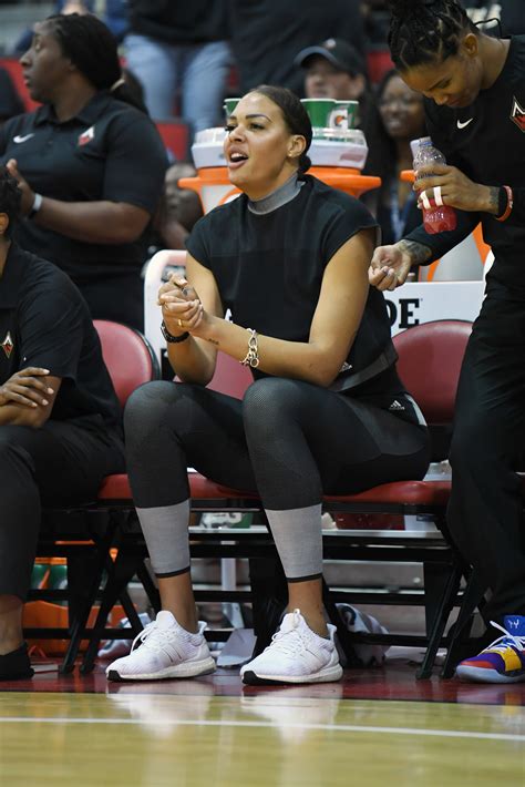 Wnba News Liz Cambage Has Officially Arrived In Las Vegas