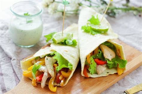 We did not find results for: Fajitas di pollo con salsa allo yogurt (tortillas) | Mamma ...