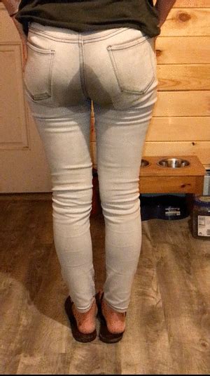 wet scarlet ut oh she lost all control in public wetting in tight jeans and boots