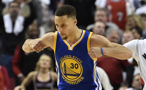 Wardell stephen steph curry ii (born march 14, 1988) is a professional basketball player for the golden state warriors of the national basketball curry played college basketball for davidson. Stephen Curry First, Only Unanimous NBA MVP - Hartford Courant