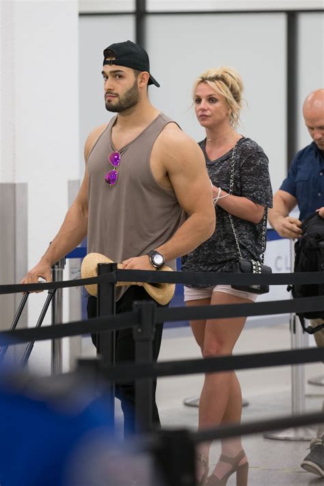 The latest tweets from britney spears (@britneyspears): Britney Spears and Boyfriend Sam Asghari - Airport in ...
