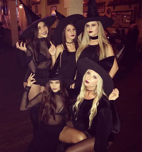 Diy Witch Costume Creative College Halloween Costumes Celebrity