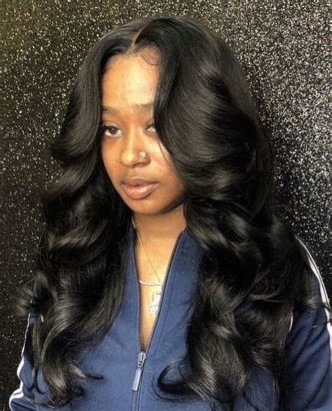 10 Middle Part Quick Weave Wavy Hair Fashion Style