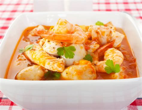Get inspired with our collection of tasty diabetes friendly recipes that are easily enjoyed by all the family and fit well into a healthy, balanced diet. Fish stew | Mediterranean fish stew, Mediterranean fish recipe, Italian seafood stew