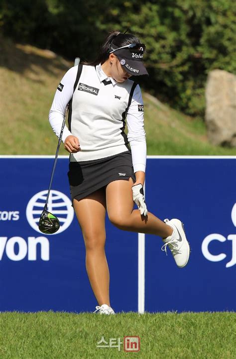 Lpga Tights — Ayean Cho The 20th Hite Jinro Championship Womens Golf Fashion Golf Outfit