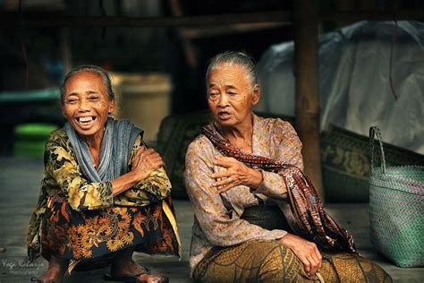 The Faces Of Indonesia People Colours People Beautiful People