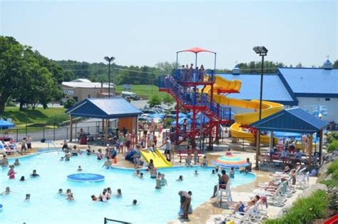 With over 11 fun rides and attractions, the largest water theme park in malaysia is a popular choice amongst families and friends. JayDee's Is A Wonderful Hidden Water Park In West Virginia