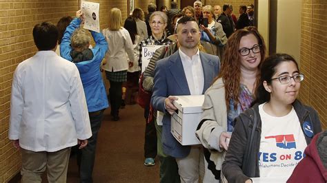 Oklahoma Voters Narrowly Approve Medicaid Expansion
