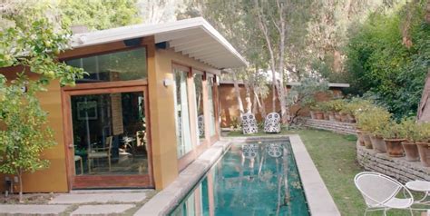 Dakota johnson, the actress best known for the role anastasia in fifty shades of grey, lives here. Inside Dakota Johnson's Serene Hollywood Home in 2020 ...