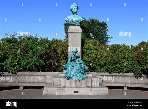 Statue Of Princess Marie Dorleans 1865 1909 Spouse Of Prince