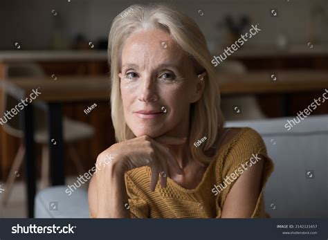 3591 Imagens De Skinny Old Woman Imagens Fotos Stock E Vetores